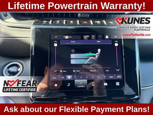 Used 2024 Jeep Grand Cherokee L Laredo image 25