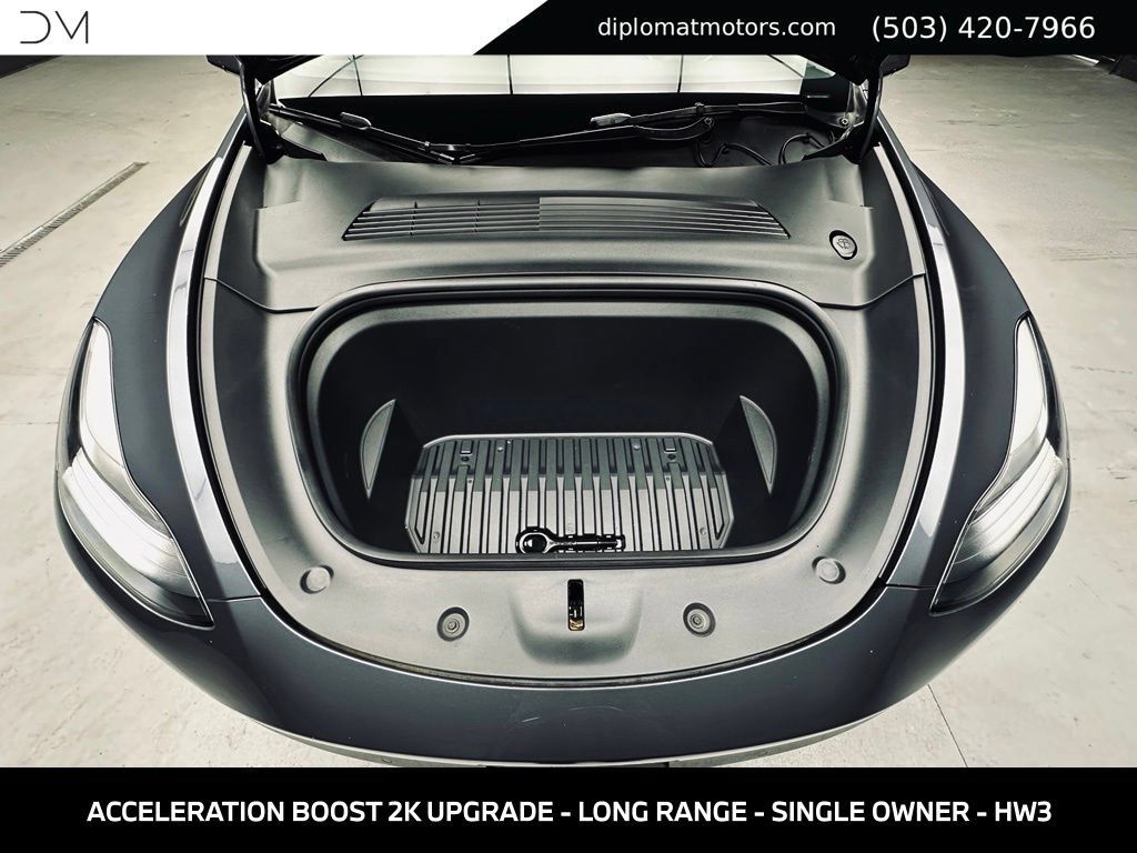 Used 2021 Tesla Model Y Long Range AWD/4WD image 43
