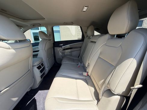 Used 2017 Acura MDX SH-AWD w/ Technology Package image 17
