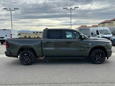 New 2026 RAM 1500 4x4 Crew Cab image 9