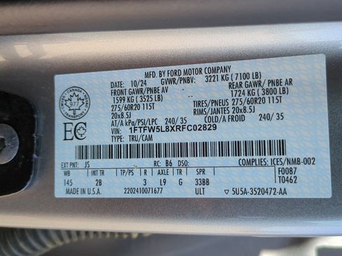 Used 2024 Ford F150 Lariat AWD/4WD image 35
