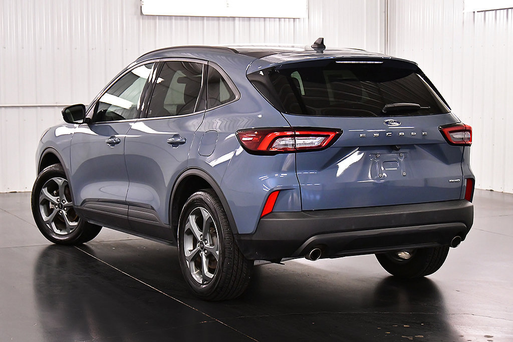 Used 2025 Ford Escape ST-Line Select AWD/4WD image 5