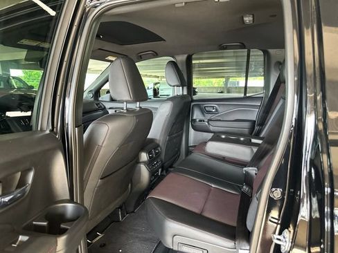 Used 2026 Honda Ridgeline Black Edition image 7