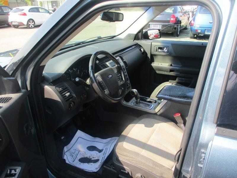 Used 2010 Ford Flex SE FWD image 11