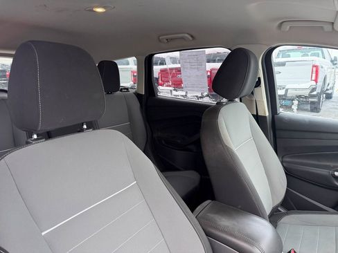 Used 2014 Ford Escape SE w/ Equipment Group 201A image 18