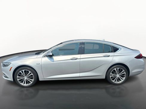 Used 2018 Buick Regal Preferred FWD image 6