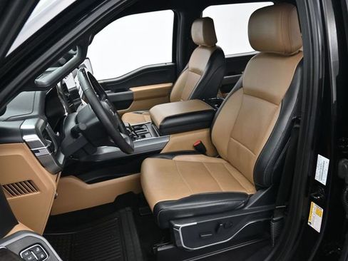 Used 2023 Ford F150 Lariat image 11