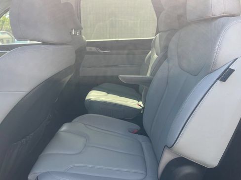 Used 2024 Hyundai Palisade SEL w/ Premium Package AWD/4WD image 11