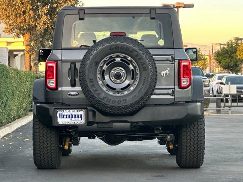 New 2025 Ford Bronco Base w/ Sasquatch Package image 5