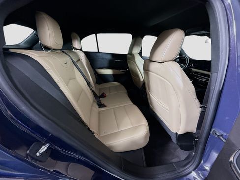 Used 2024 Cadillac XT4 Luxury FWD image 27