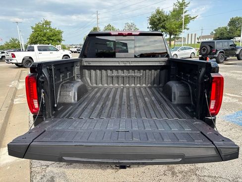Used 2023 GMC Sierra 1500 Denali w/ Denali Reserve Package AWD/4WD image 3