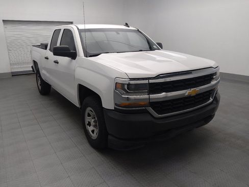 Used 2019 Chevrolet Silverado 1500 W/T w/ WT Convenience Package RWD image 13