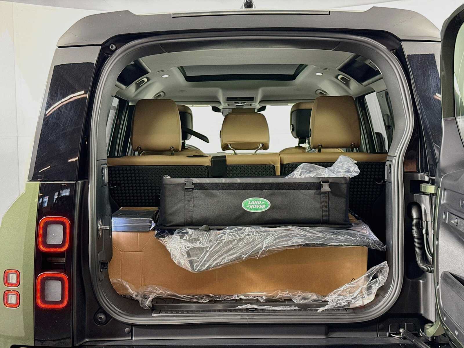 New 2026 Land Rover Defender 110 S AWD/4WD image 26