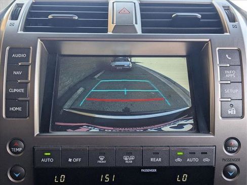 Used 2021 Lexus GX 460 Premium w/ Premium Package image 14