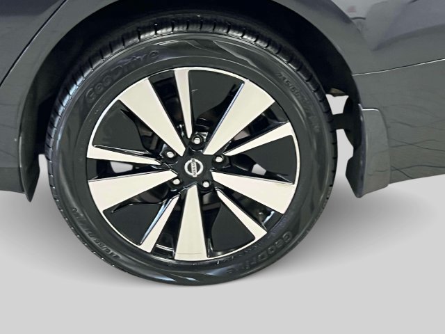 Used 2020 Nissan Altima 2.5 SL AWD/4WD image 9