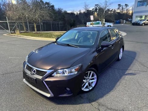 Used 2015 Lexus CT 200h w/ Navigation Package image 2