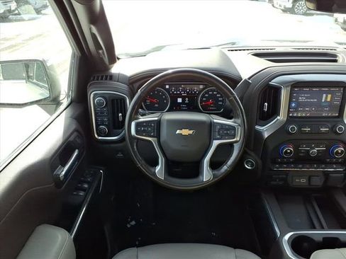 Used 2022 Chevrolet Silverado 1500 LTZ w/ LTZ Premium Package image 14
