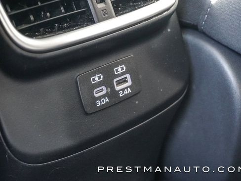 Used 2025 Subaru Outback Premium image 24