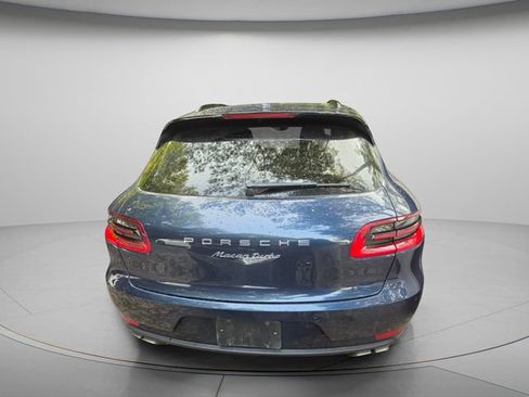 Used 2016 Porsche Macan Turbo AWD/4WD image 4