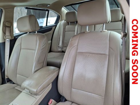 Used 2010 Hyundai Genesis 4.6 w/ Technology Pkg 5 image 9