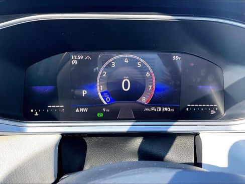 New 2026 Volkswagen Taos SE AWD/4WD image 24