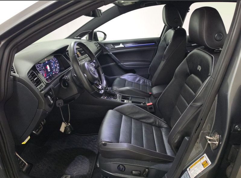 Used 2019 Volkswagen Golf R 4-Door AWD/4WD image 9