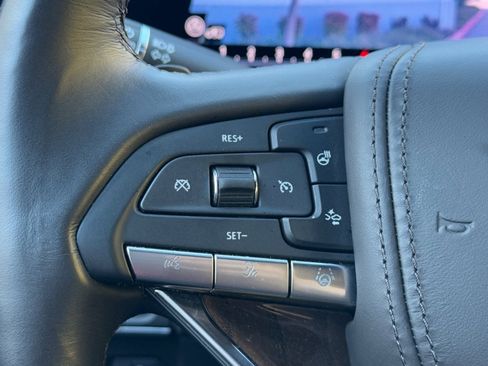 Certified 2024 Cadillac Escalade ESV Premium Luxury Platinum image 67