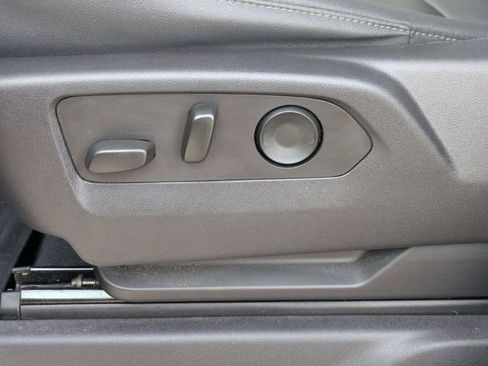 Used 2023 Chevrolet Silverado 1500 LT Trail Boss w/ Convenience Package II image 14