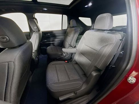 New 2025 Chevrolet Traverse LT w/ Sun and Wheel Package image 26