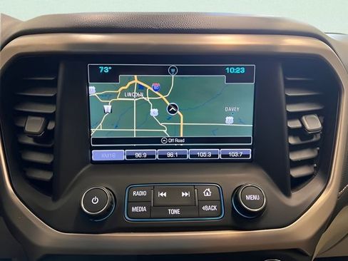 Used 2017 GMC Acadia Denali w/ Technology Package AWD/4WD image 29