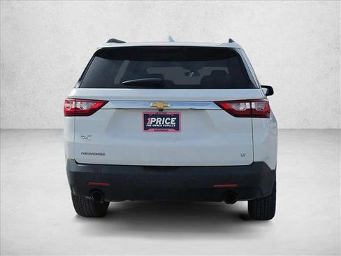 Used 2020 Chevrolet Traverse LT w/ Driver Confidence II Package image 6