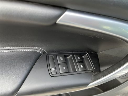 Used 2016 Buick Regal FWD image 18