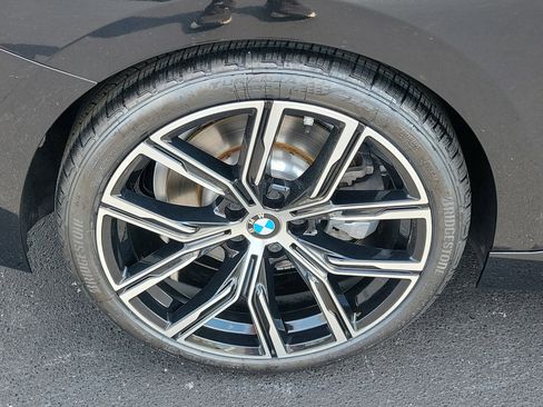 Used 2023 BMW 230i Coupe w/ Premium Package RWD image 6