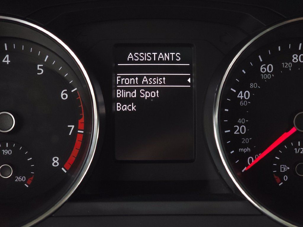 Used 2015 Volkswagen Jetta SE FWD image 19