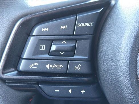 Certified 2025 Subaru Crosstrek 2.5i Limited w/ Crosstrek Mirror Package image 16