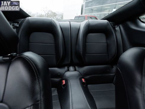 Used 2020 Ford Mustang Premium image 34