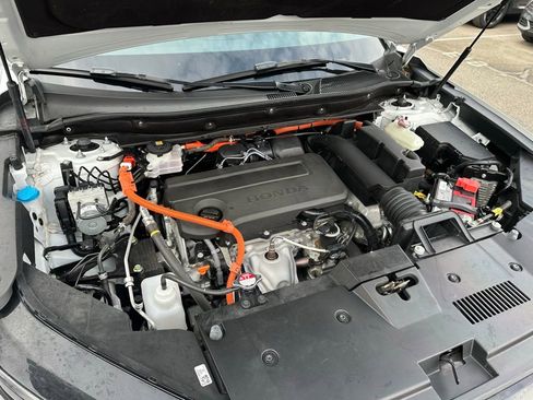 Used 2023 Honda CR-V Sport Touring image 9