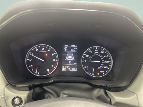 Used 2023 Subaru Outback Premium AWD/4WD image 17