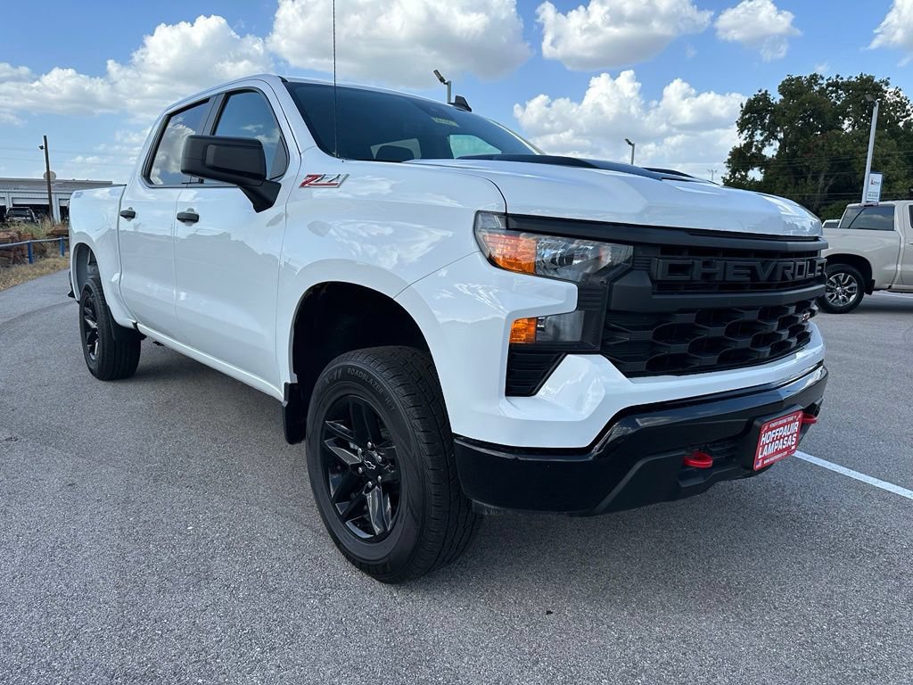 Used 2025 Chevrolet Silverado 1500 Custom Trail Boss AWD/4WD image 10