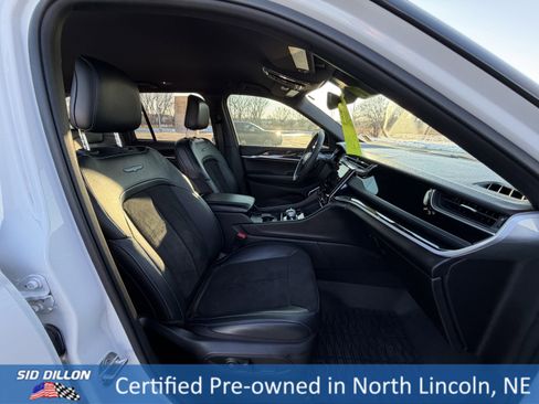 Used 2024 Jeep Grand Cherokee Trailhawk image 21