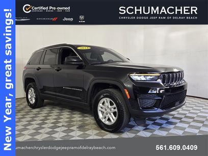 Used 2024 Jeep Grand Cherokee Laredo