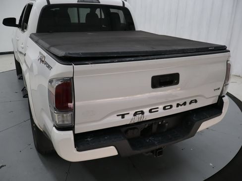 Used 2020 Toyota Tacoma TRD Sport RWD image 27
