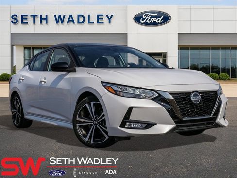 Used 2021 Nissan Sentra SR image 1