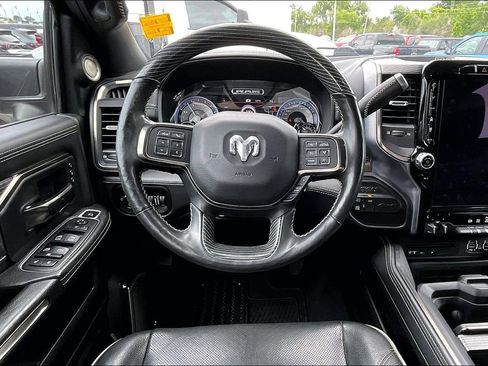 Used 2019 RAM 3500 Limited AWD/4WD image 9