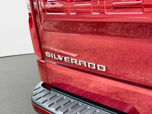 Used 2026 Chevrolet Silverado 1500 High Country w/ Technology Package AWD/4WD image 15