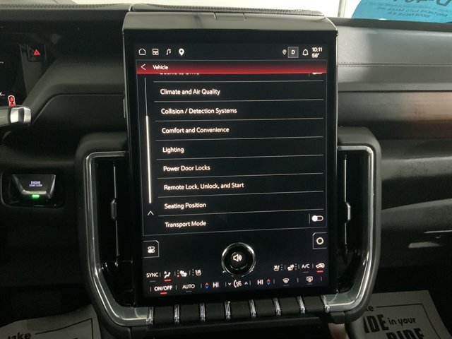 Used 2025 GMC Yukon XL Denali AWD/4WD image 42