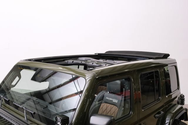 Used 2024 Jeep Wrangler Unlimited Rubicon 392 AWD/4WD image 2