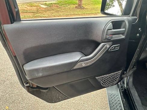 Used 2013 Jeep Wrangler Sport AWD/4WD image 10