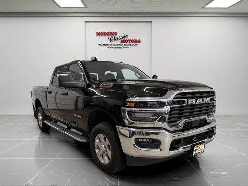 Used 2026 RAM 2500 Big Horn AWD/4WD image 1
