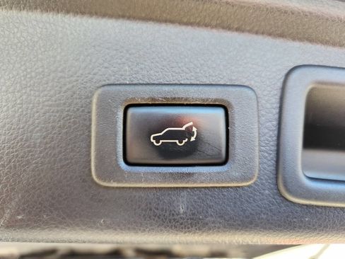 Used 2018 Subaru Forester 2.5i Touring w/ Popular Package #2 AWD/4WD image 32
